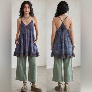 Free People Floral Pintuck Tunic Tank Top Pockets Size Small Purple Blue